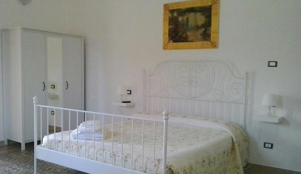 La Casa Bianca Hotel Monopoli Buitenkant foto